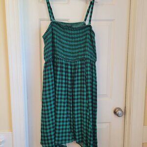 Torrid size 4!  Green Gingham, hanky asymmetrical hem spaghetti/strapless dress